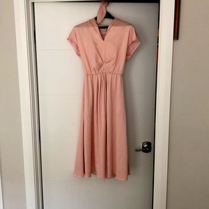 Vintage. Ballet pink dress midi length 1950s